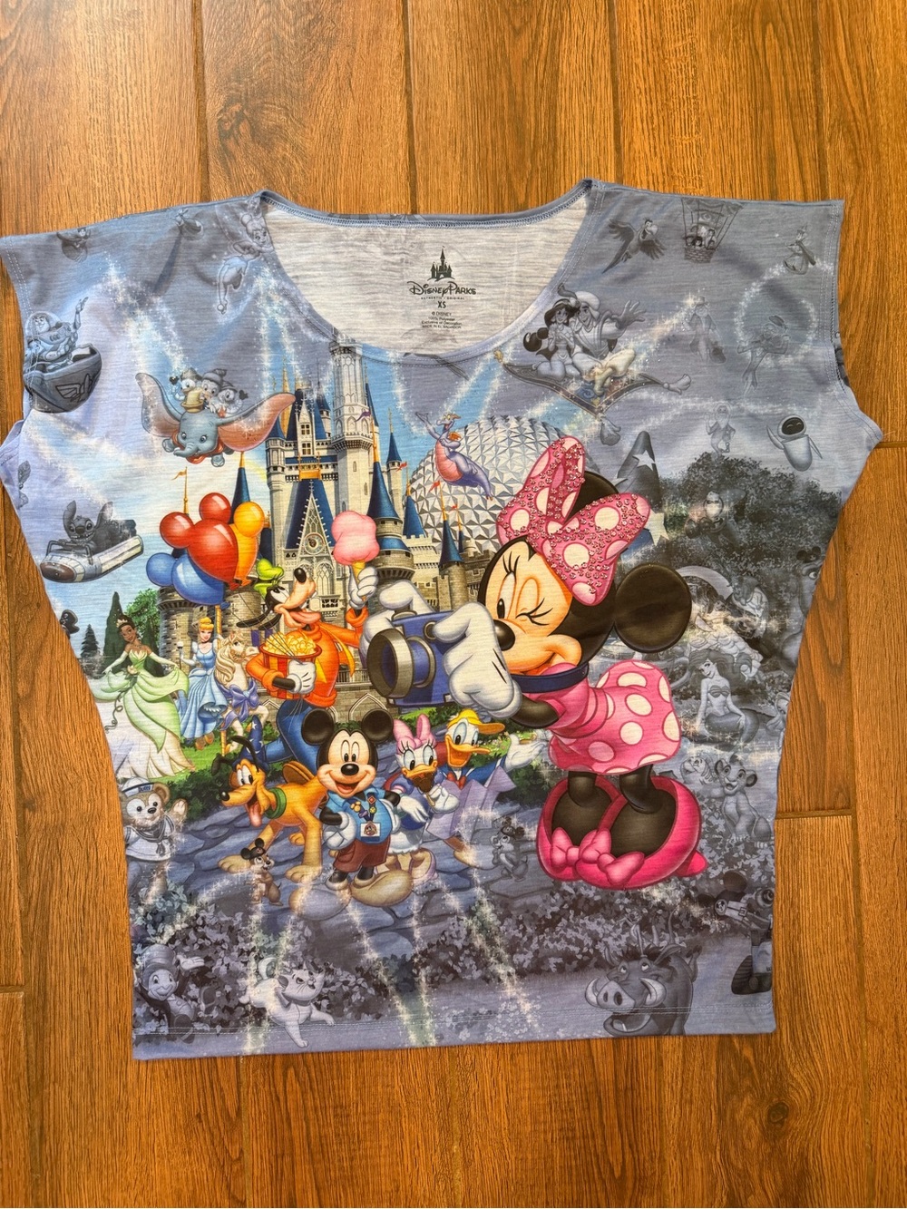 Disney park’s rhinestone Minnie scoop neck tee / women’s XS